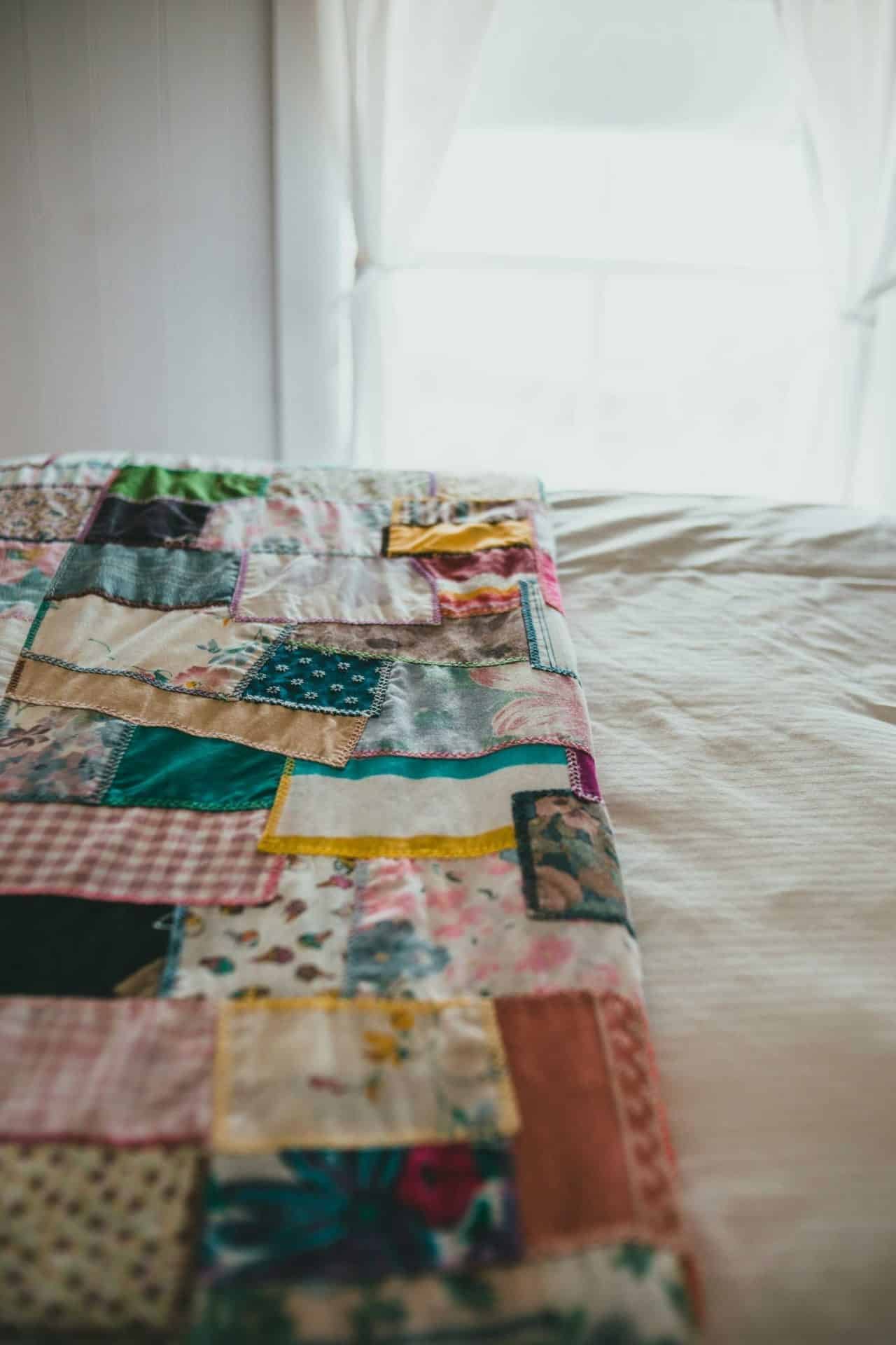 Ideias Criativas para Usar Patchwork na Decoração