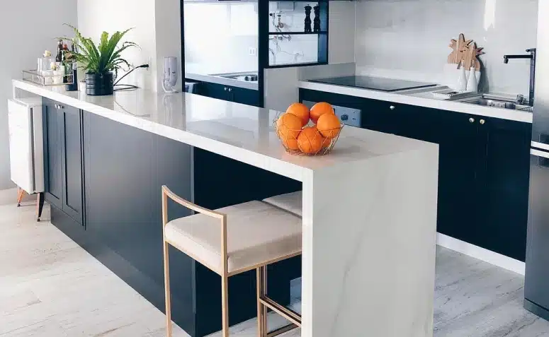 Bancadas de Porcelanato: Estilo e Durabilidade na Decoração