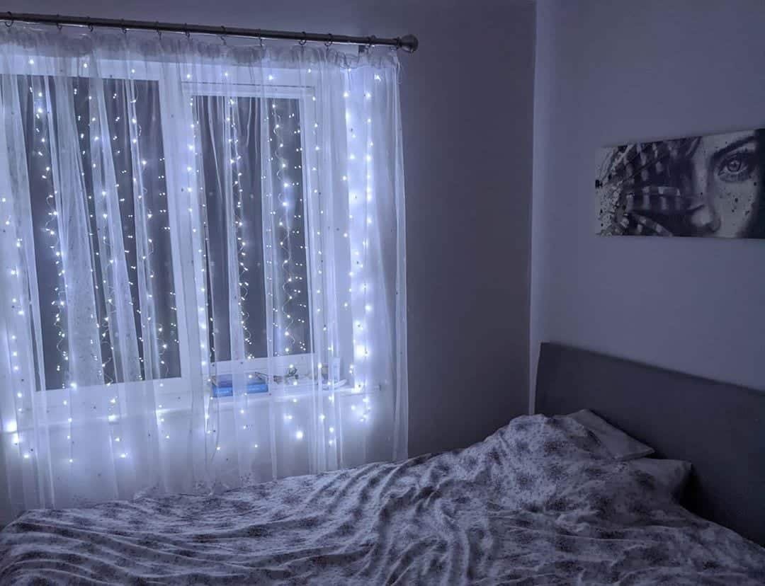 Inspire-se com Ideias de Cortinas de LED para sua Decoração