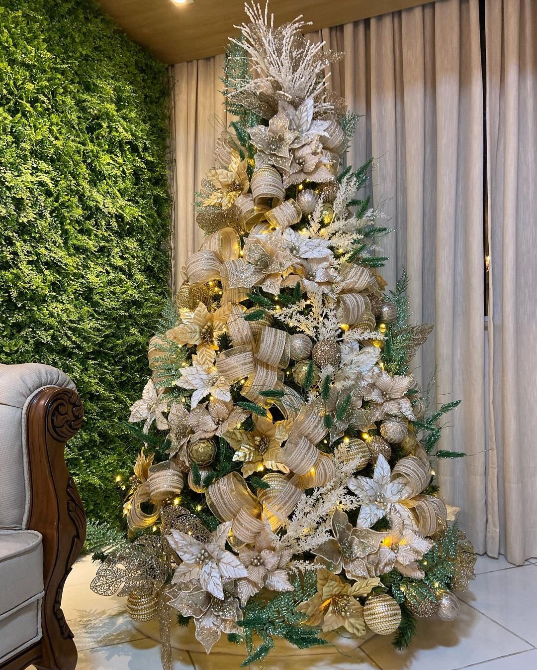 Modelos de Árvores de Natal para Decorar seu Lar